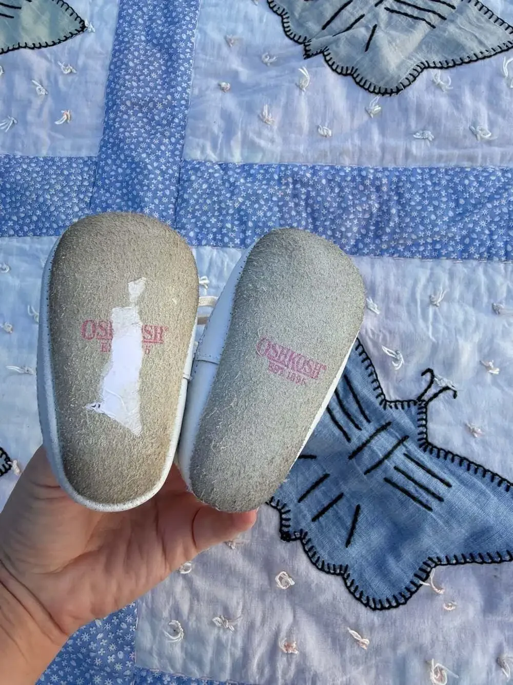 OshKosh B'gosh Baby Butterfly White Crib Shoes
